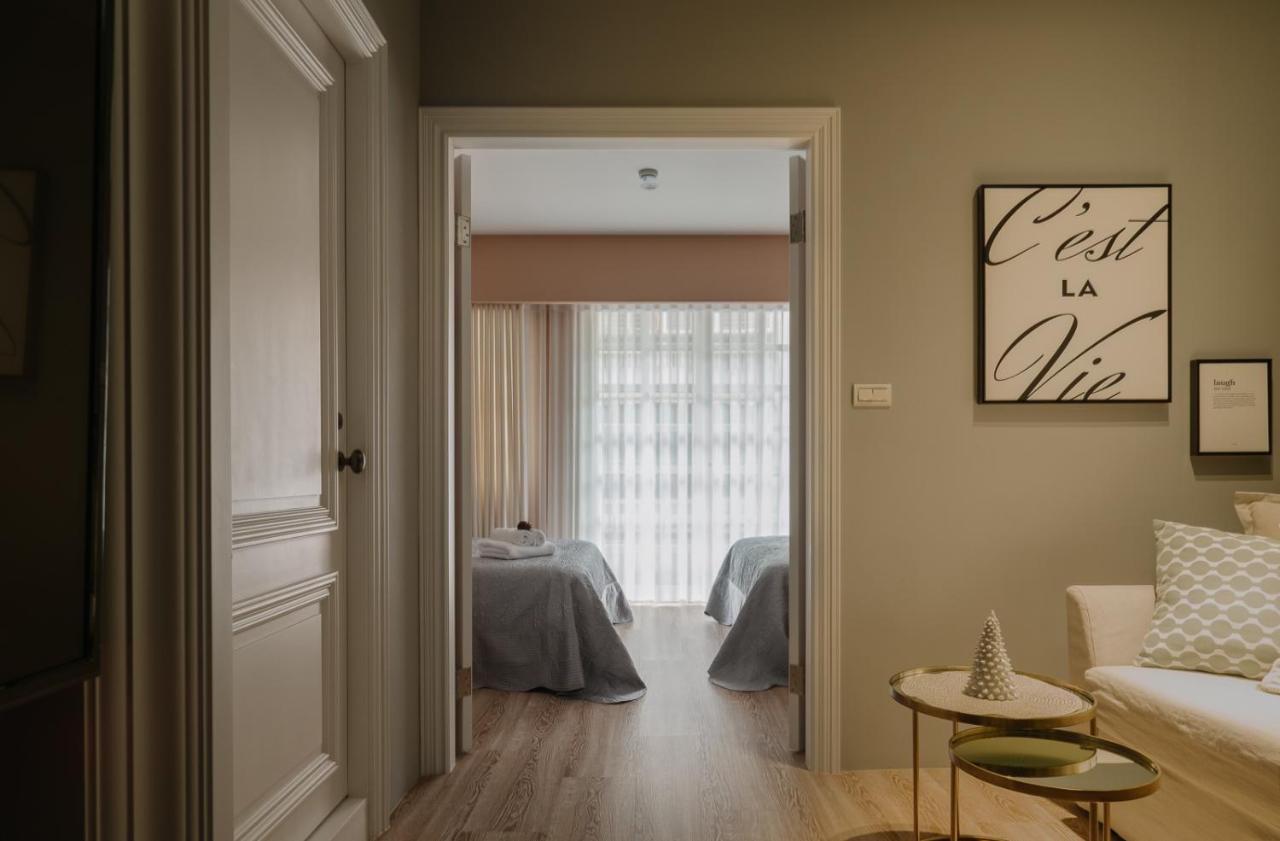 Little C+d Welcome Long Apartment Taipei