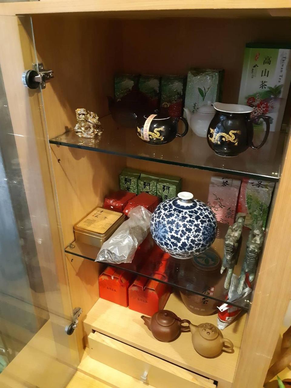 Tea House Homestay Apartemen Taipei