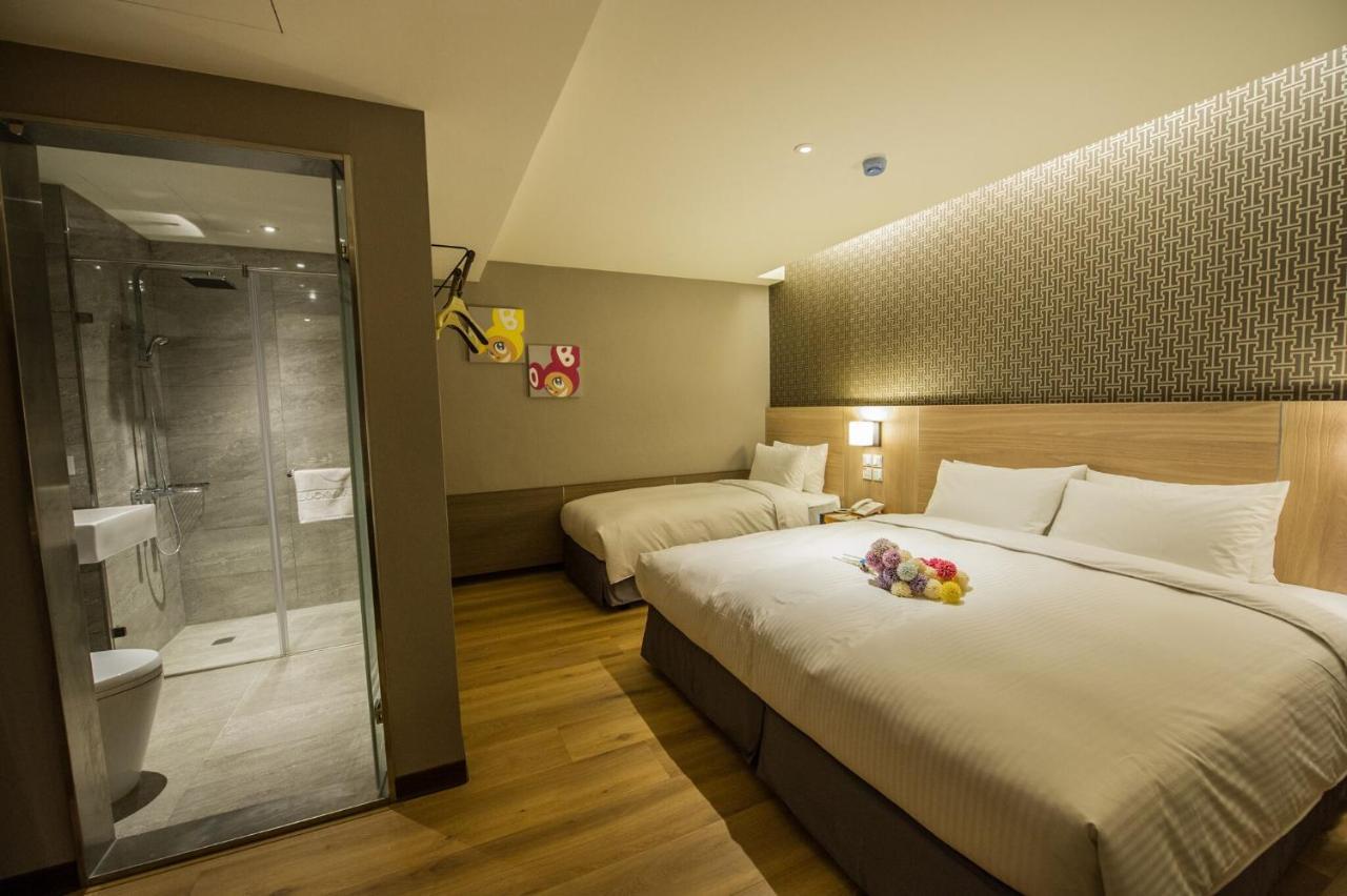 Lucky Apple Hotel