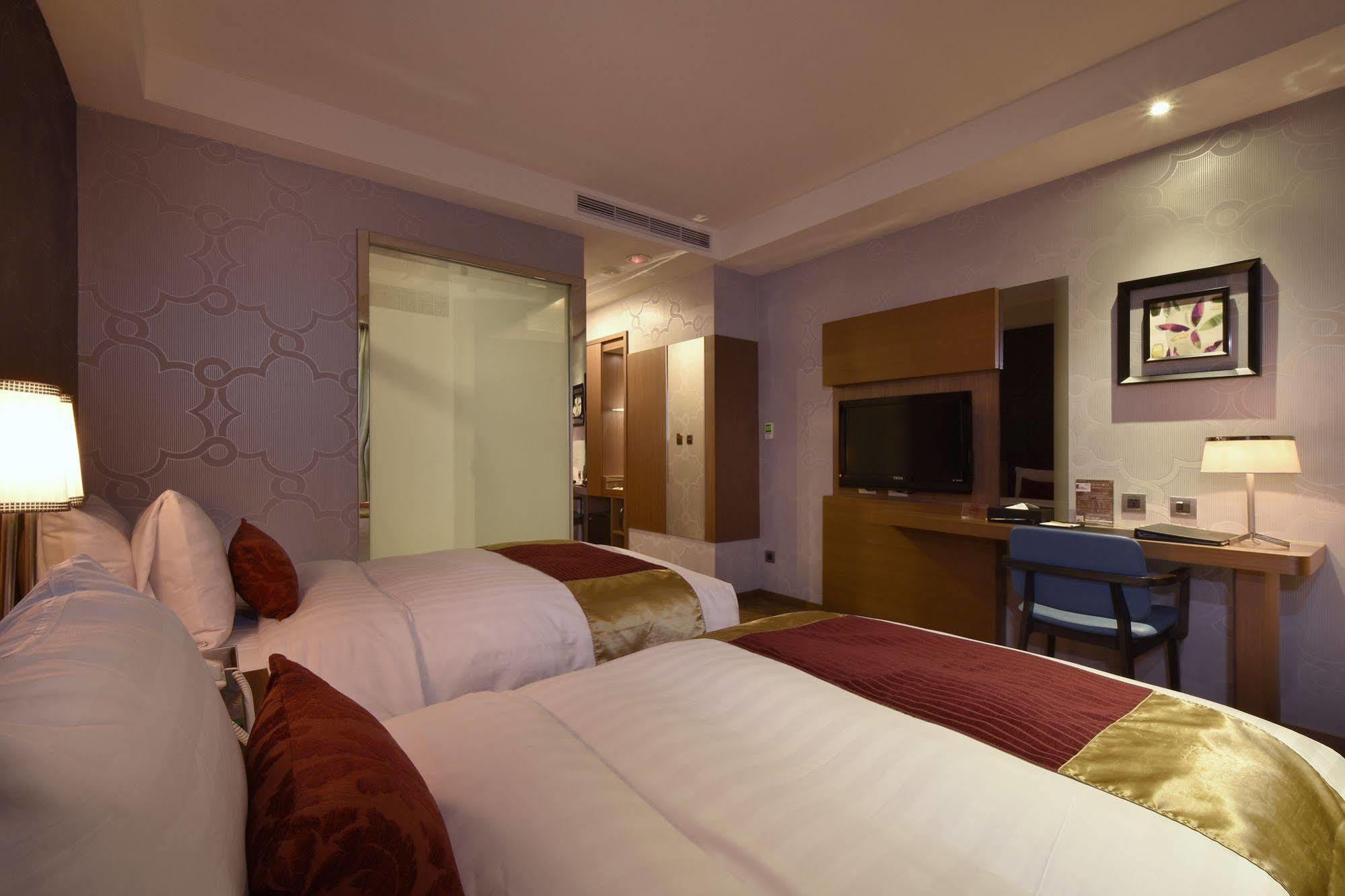 World Mai - Nanjing Hotel Taipei