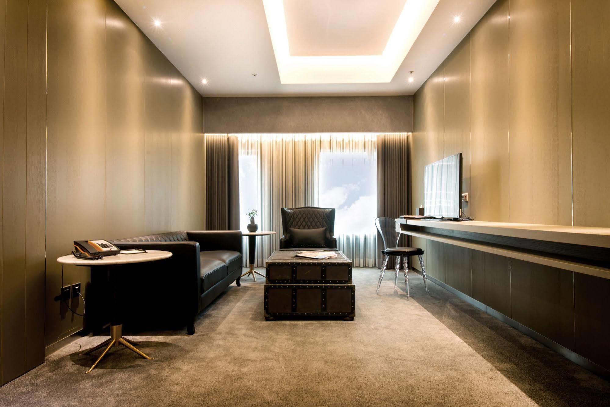 Hotel Check Nanjing