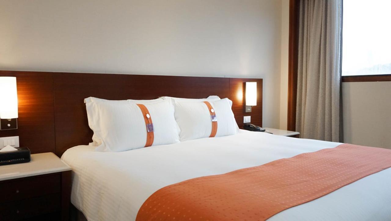 Hione Hotel
