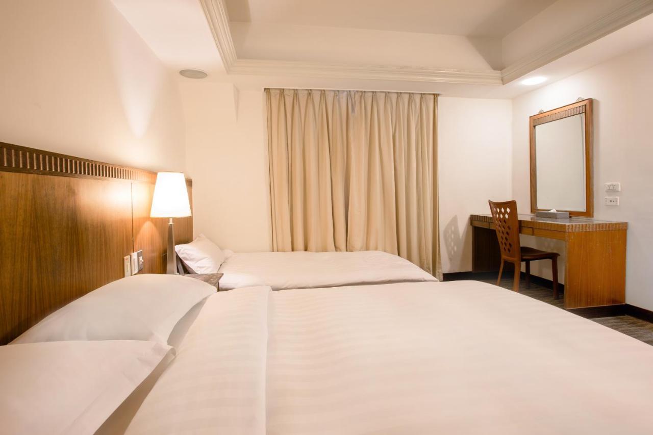 Hub Ximen-inn Kunming Hotel 3*
