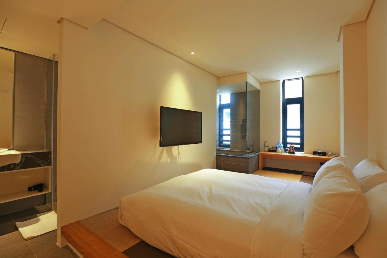 Hotel Water House 3*