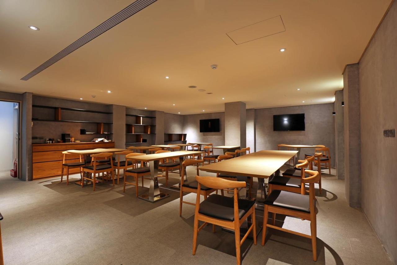 Hotel Water House 3*