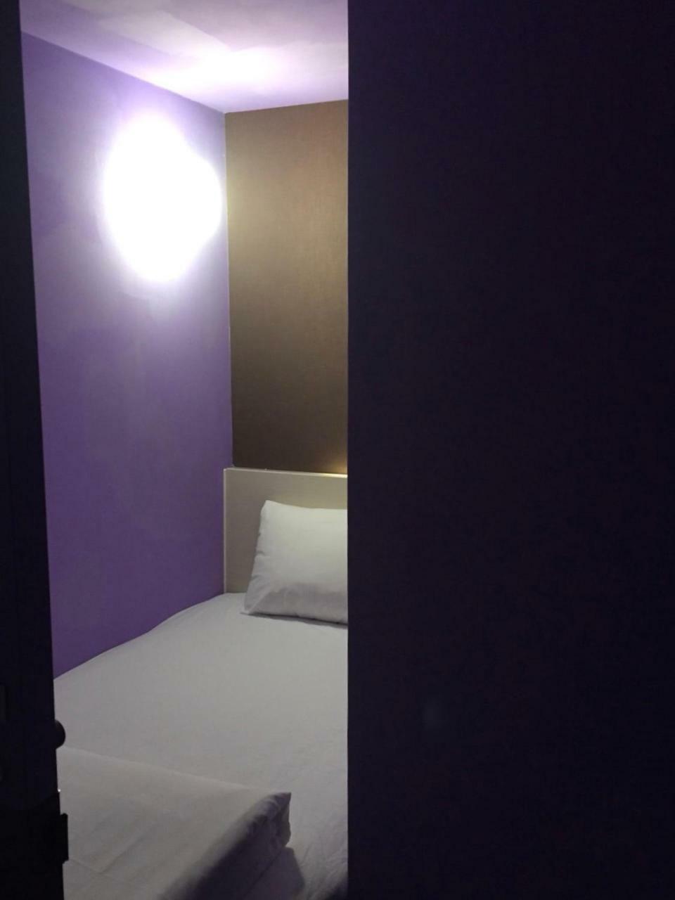 Hostel Single - *