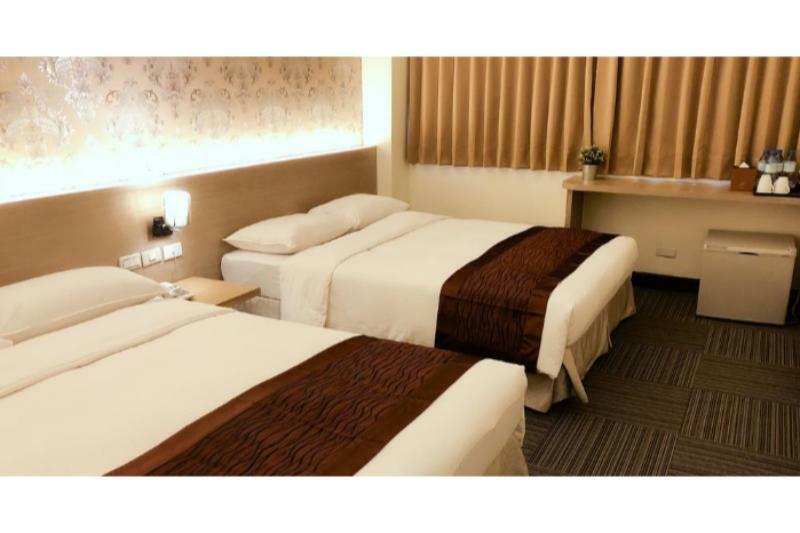 Hotel New World
