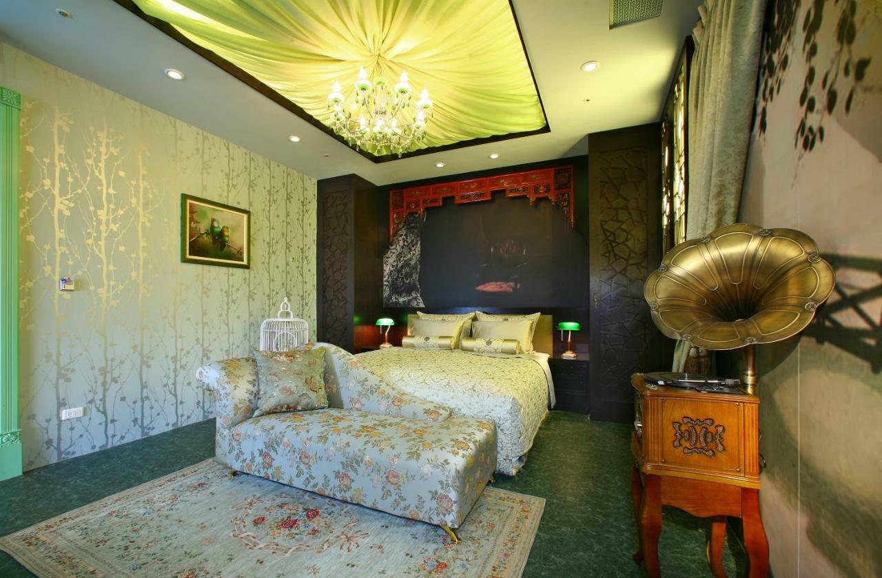 Motel Sato Castle