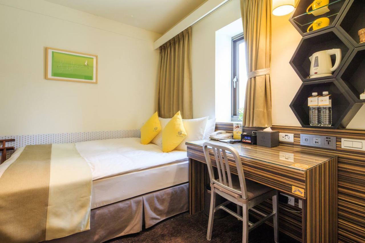 Bee House By Cosmos Creation - Main Station Hotel 3*