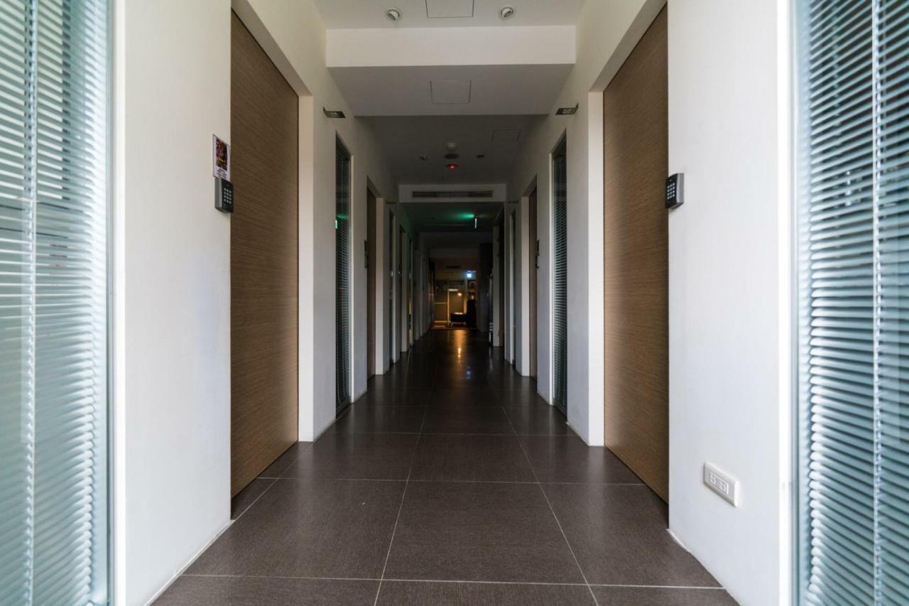 Gs Gay - Hostel