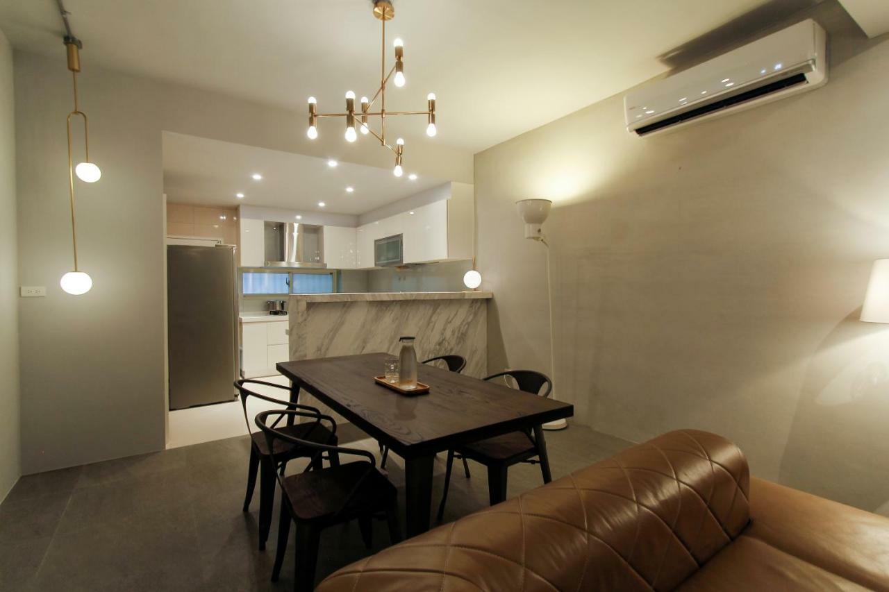 Apartment The Grey Loft One Taipei