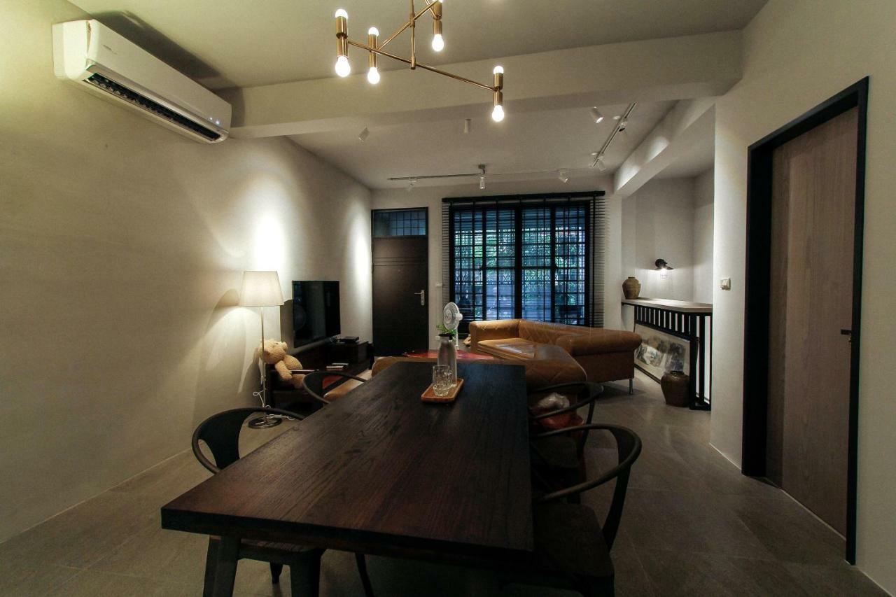 The Grey Loft One Apartment *