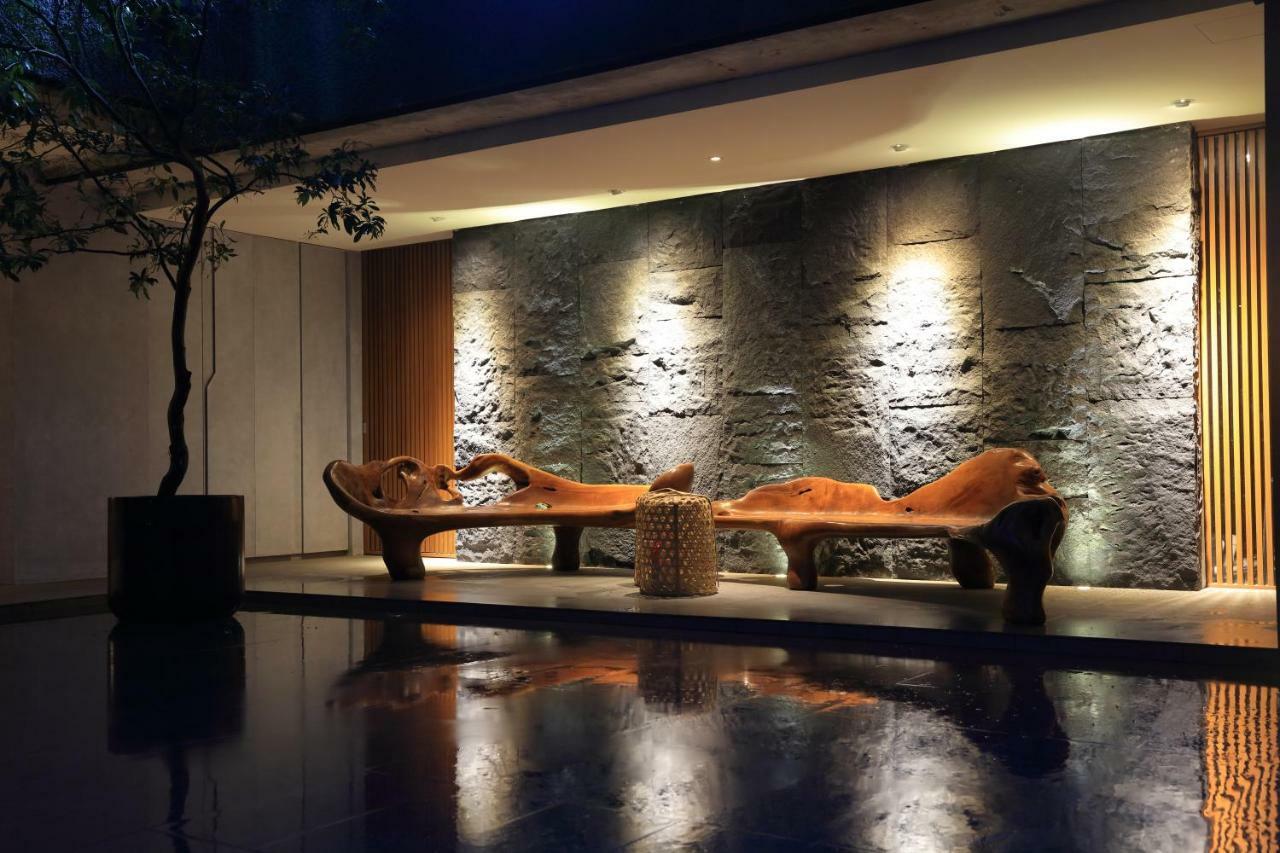 Water House Hotel 3*