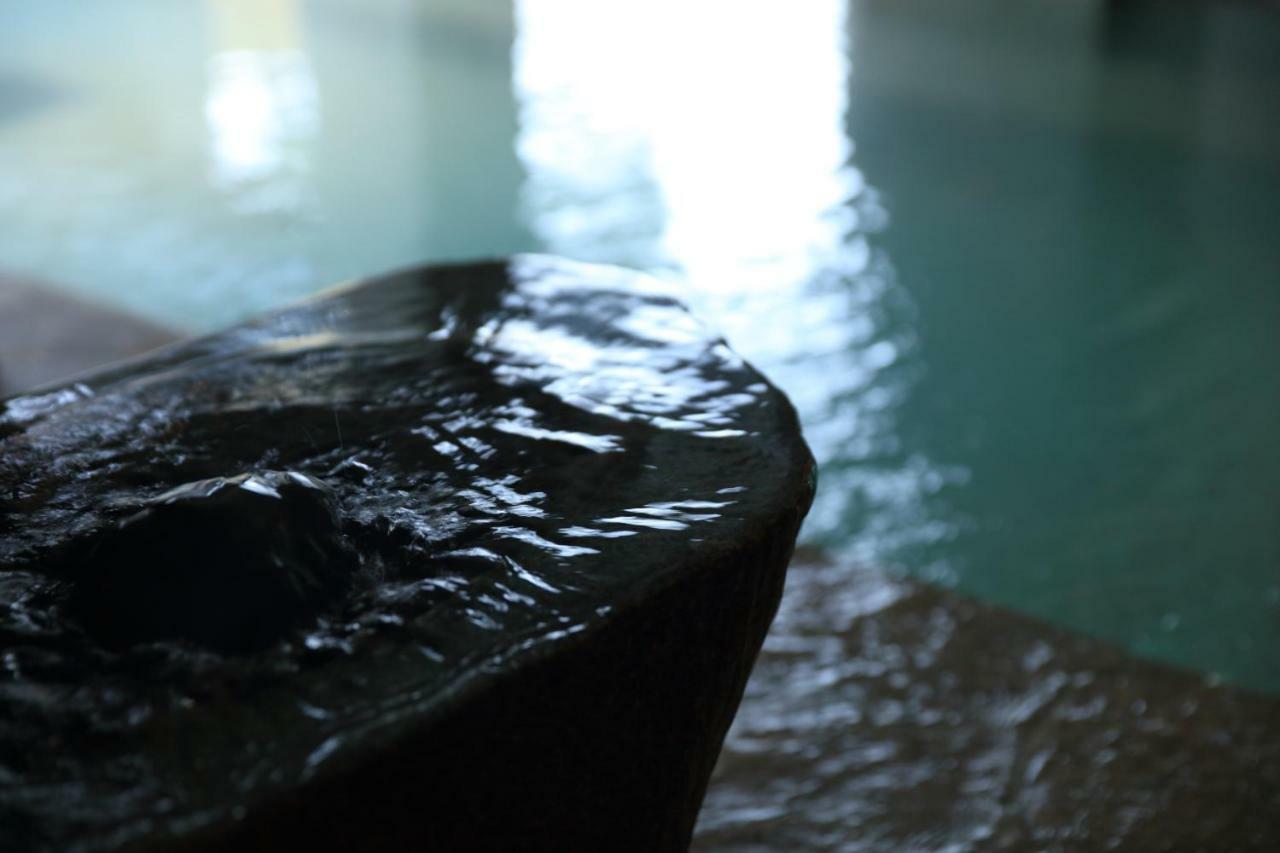 Water House Hotel