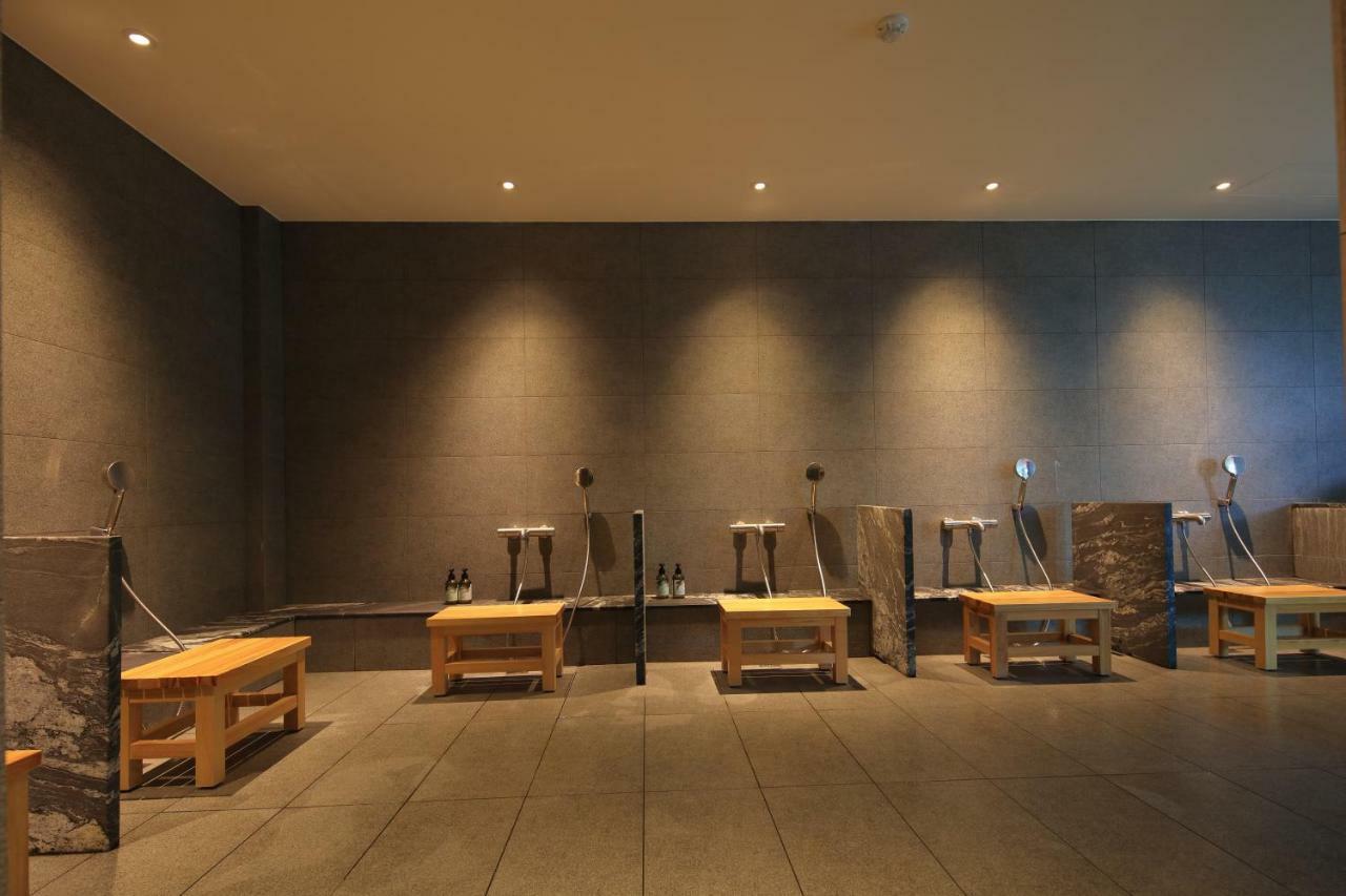Water House Hotel 3*