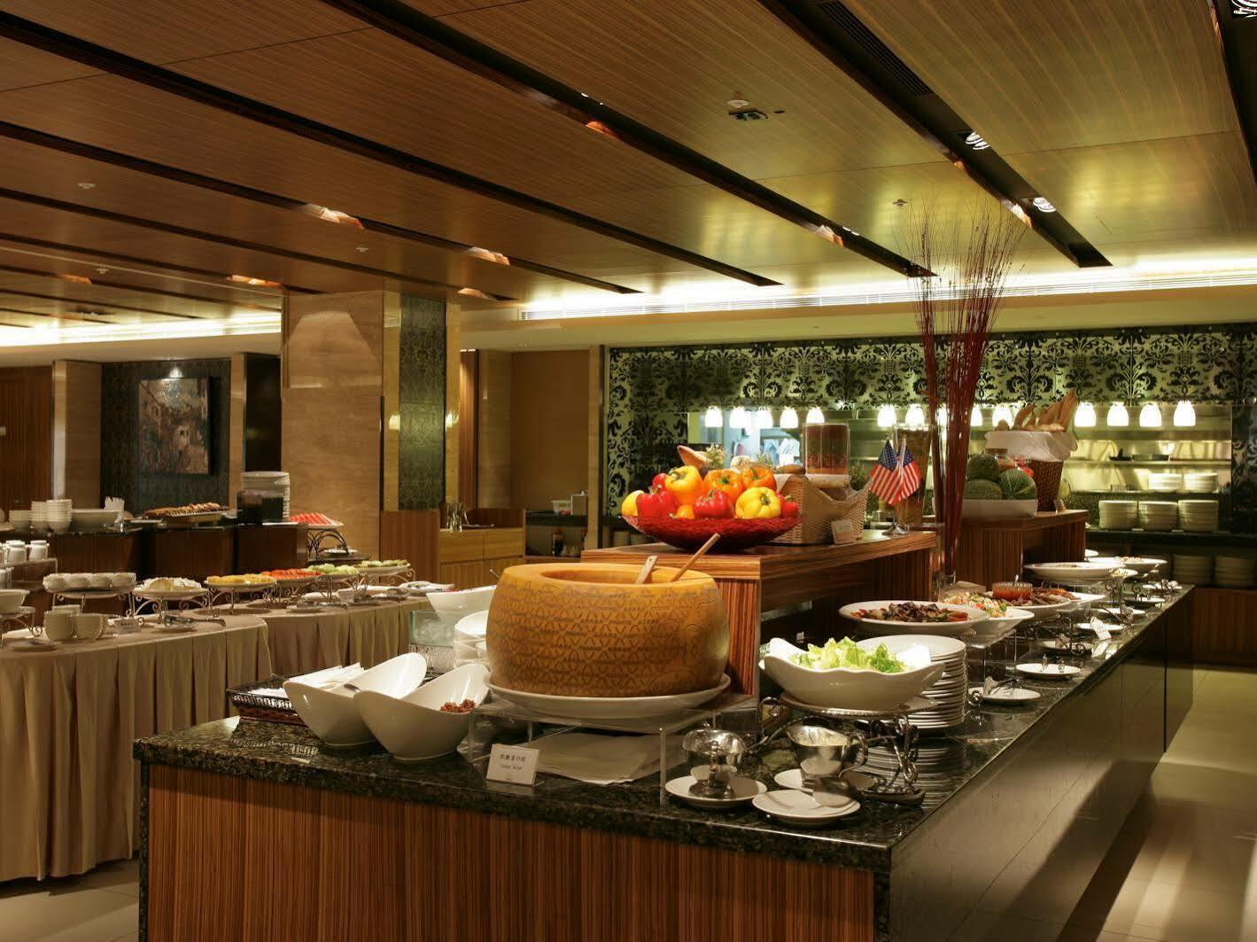 Hotel Fullon Taipei, Taipei