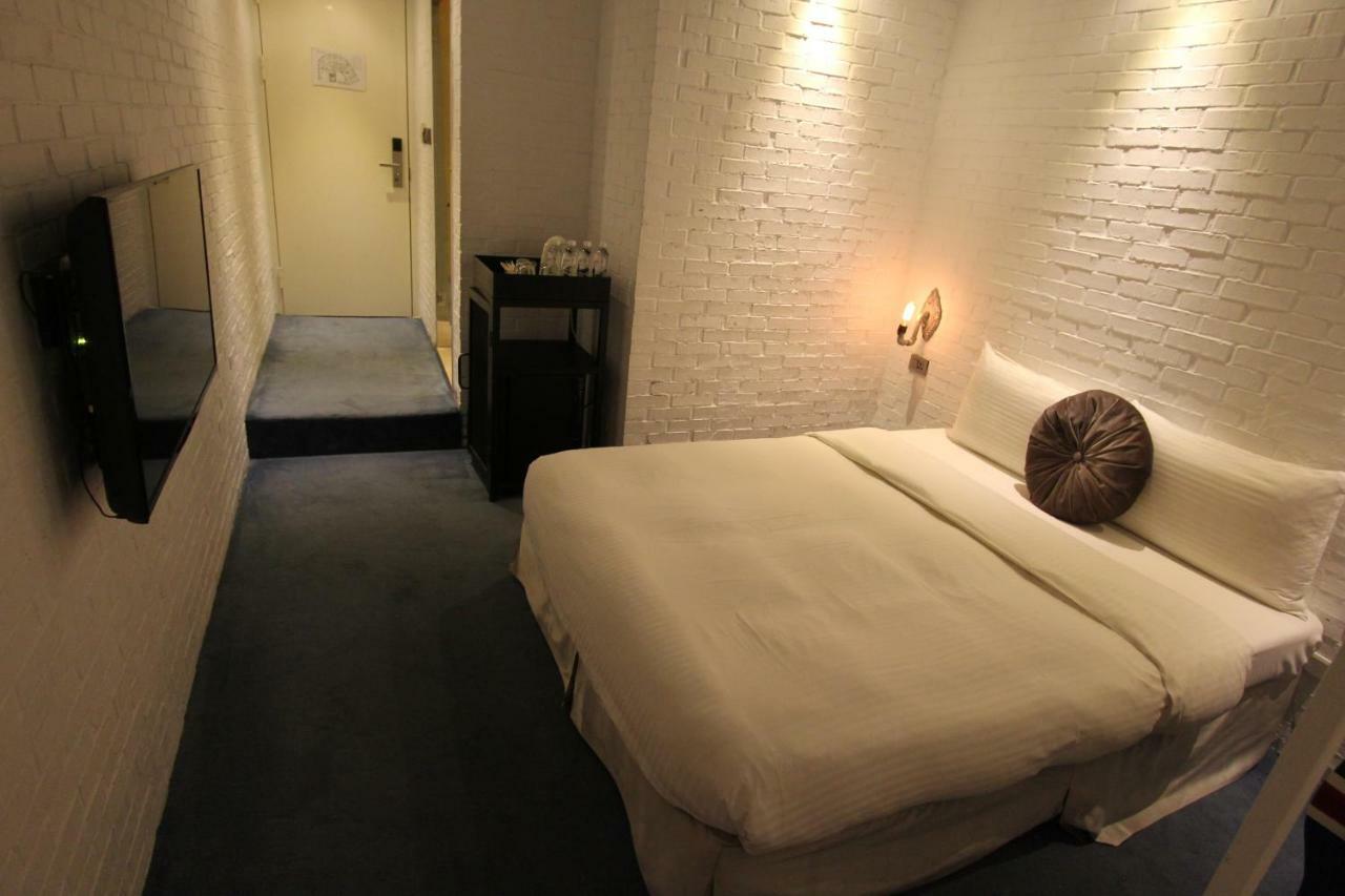 Cheers Boutique Inn