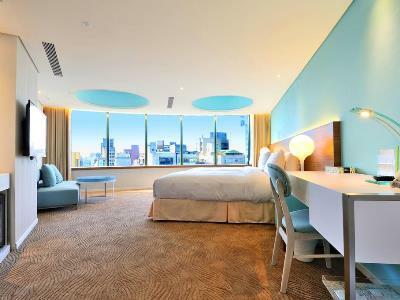 World - Zhonghua 4* Taipei