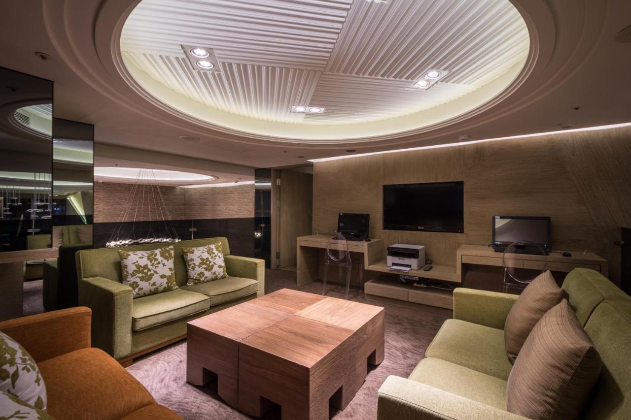 Hotel World Jianpei Taipei