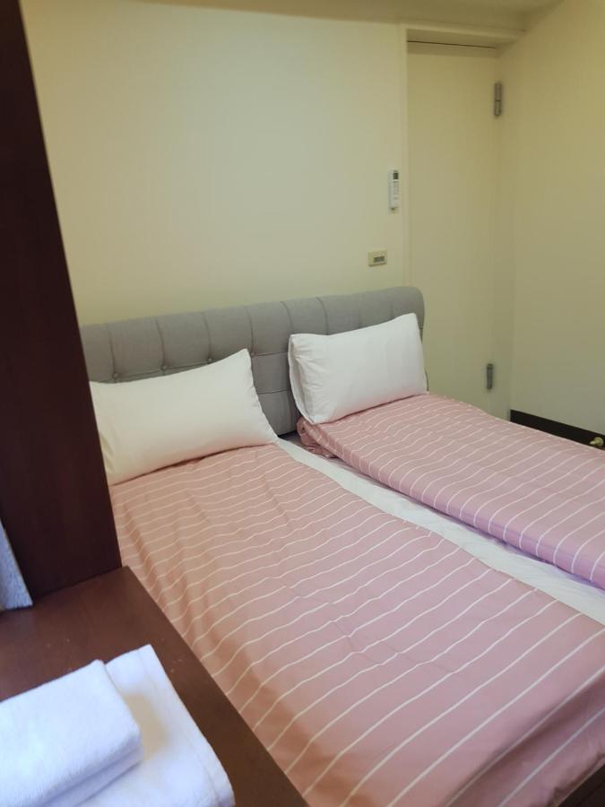 Quiet Suites Near Mrt Wonlong 4mins 溫馨套房雅房綠線萬隆捷運站四分鐘 Green Line *