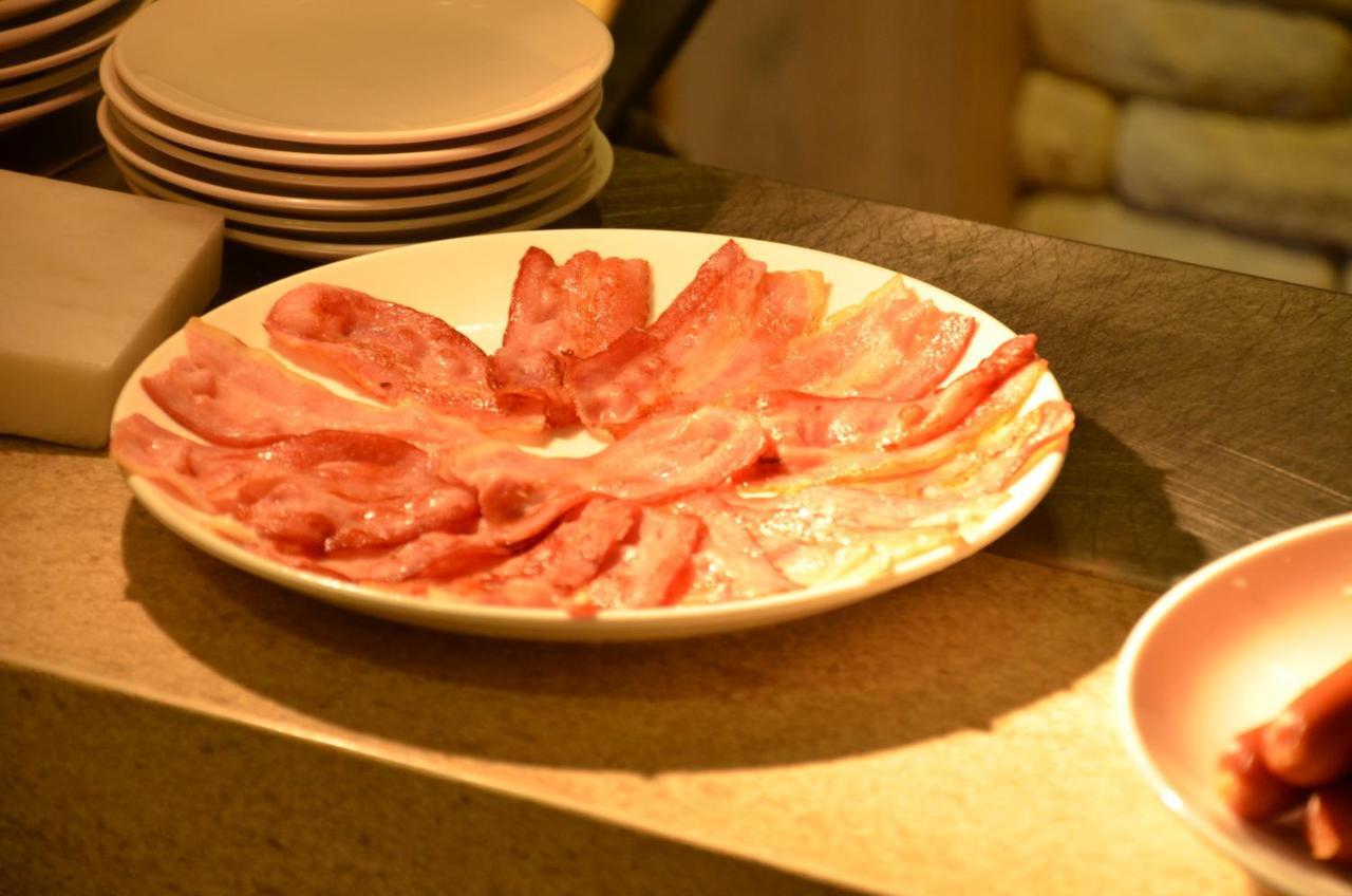 Hotel Noble 3*
