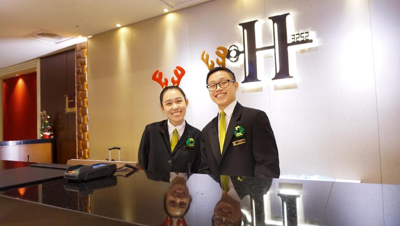 Hotel Hione 4*