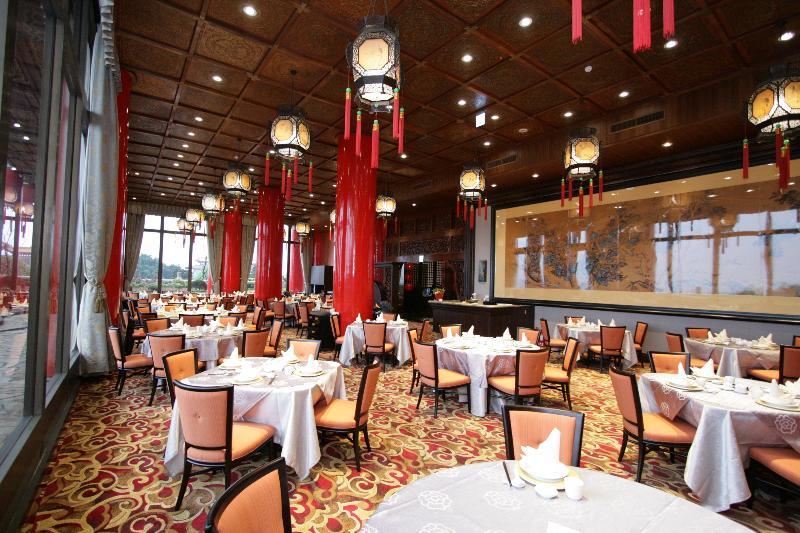 Hotel The Grand 5*