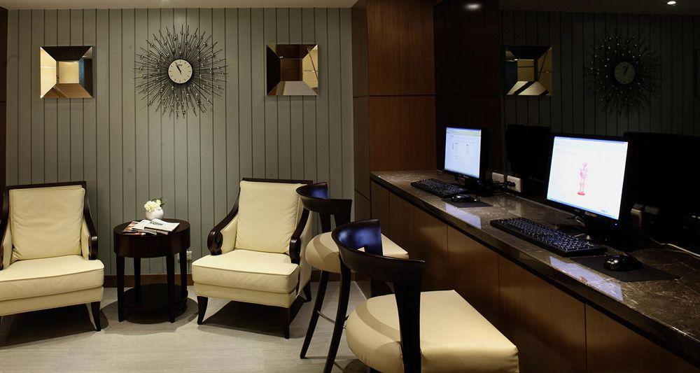 Hotel World Mai - Nanjing 3*