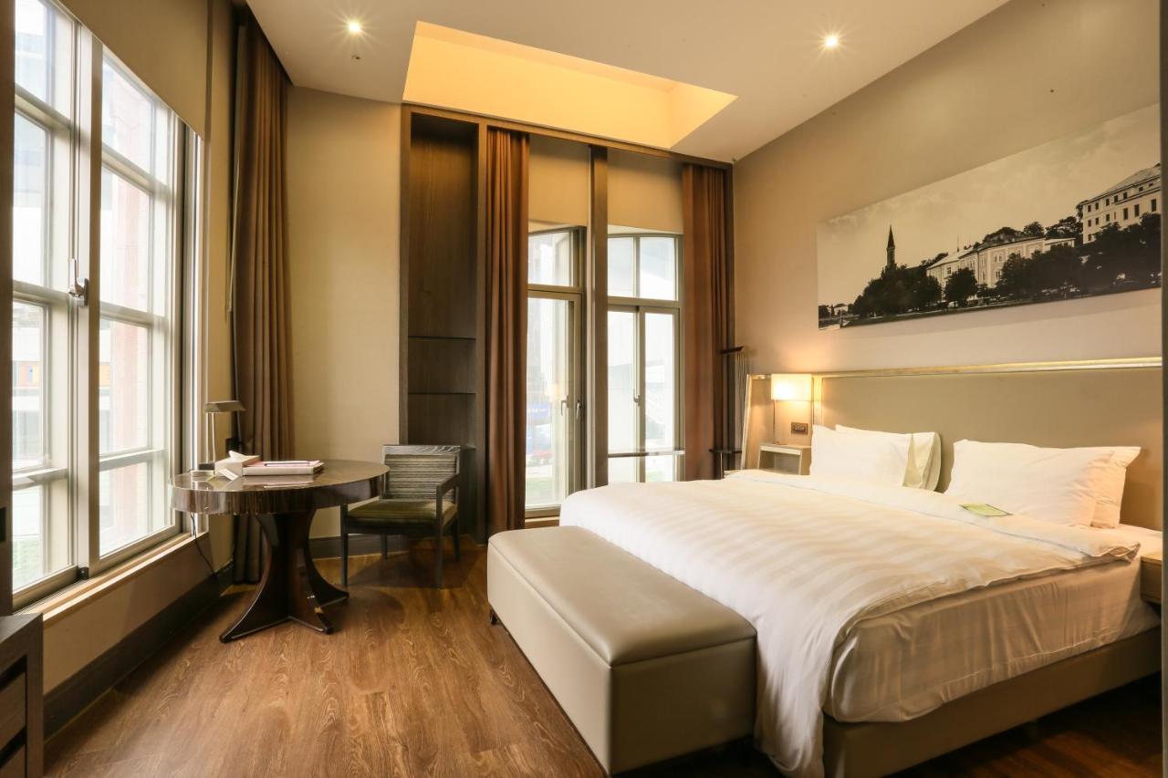 - Nandong Hotel 4*