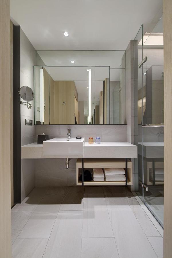 Jasper Young Banqiao Hotel Taipei