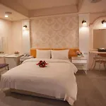 Showart Hotel