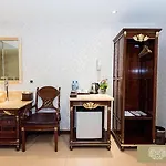 Royal Seasons Hotel Beitou