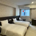苓旅-站前 Lin Inn Tms