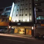 Lio Hotel - Taipei Main Station