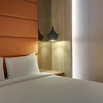 East Dragon Hotel