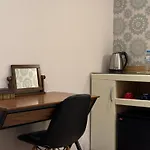 泊居旅店 Oursinn Hotel