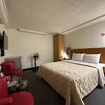 Chian Huei Business Hotel