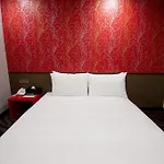 Moshamanla Hotel - Ximen Station