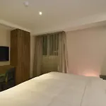 欣欣時尚旅店松山站