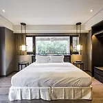 J Palace Residence