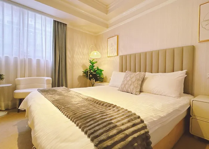 Meworld Hotel - Sanchong