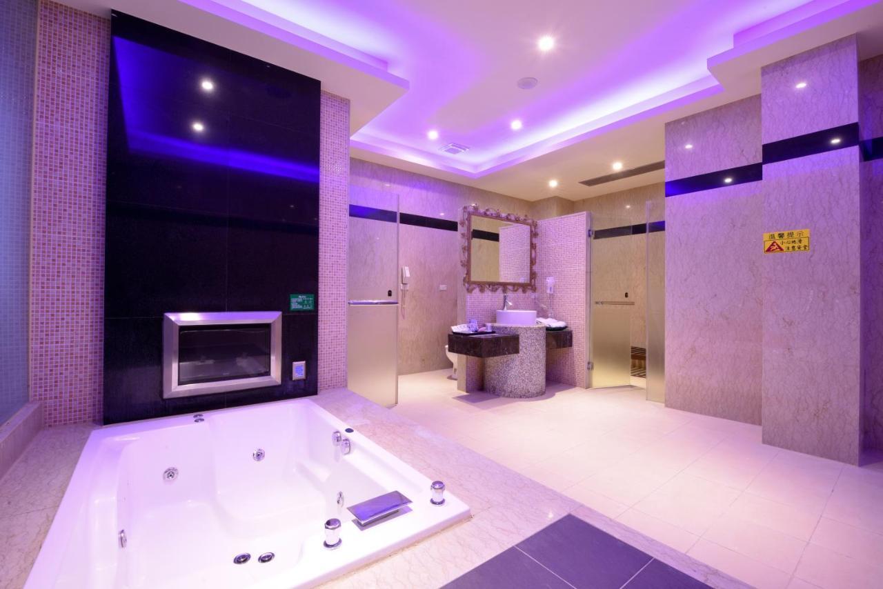 Purple Rainbow Hotel