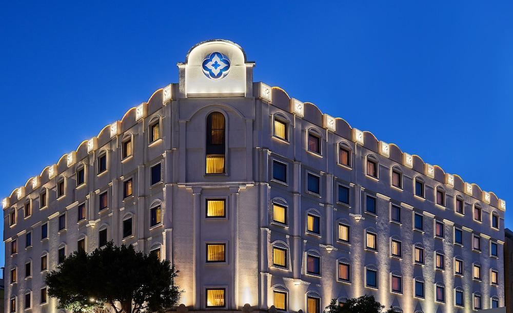 The Riviera Hotel 4*