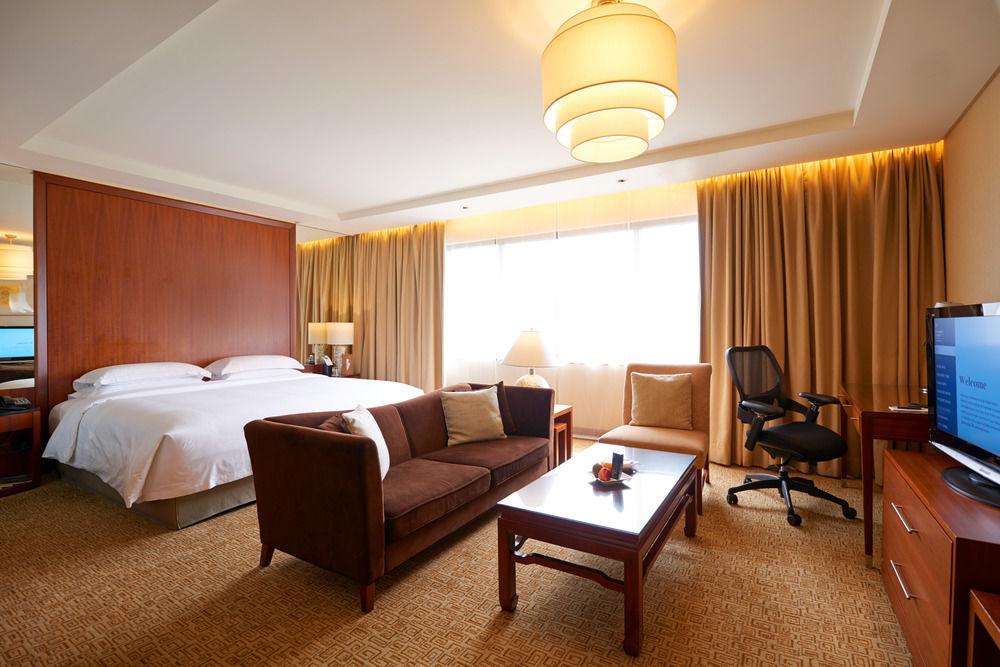 Sheraton Grand