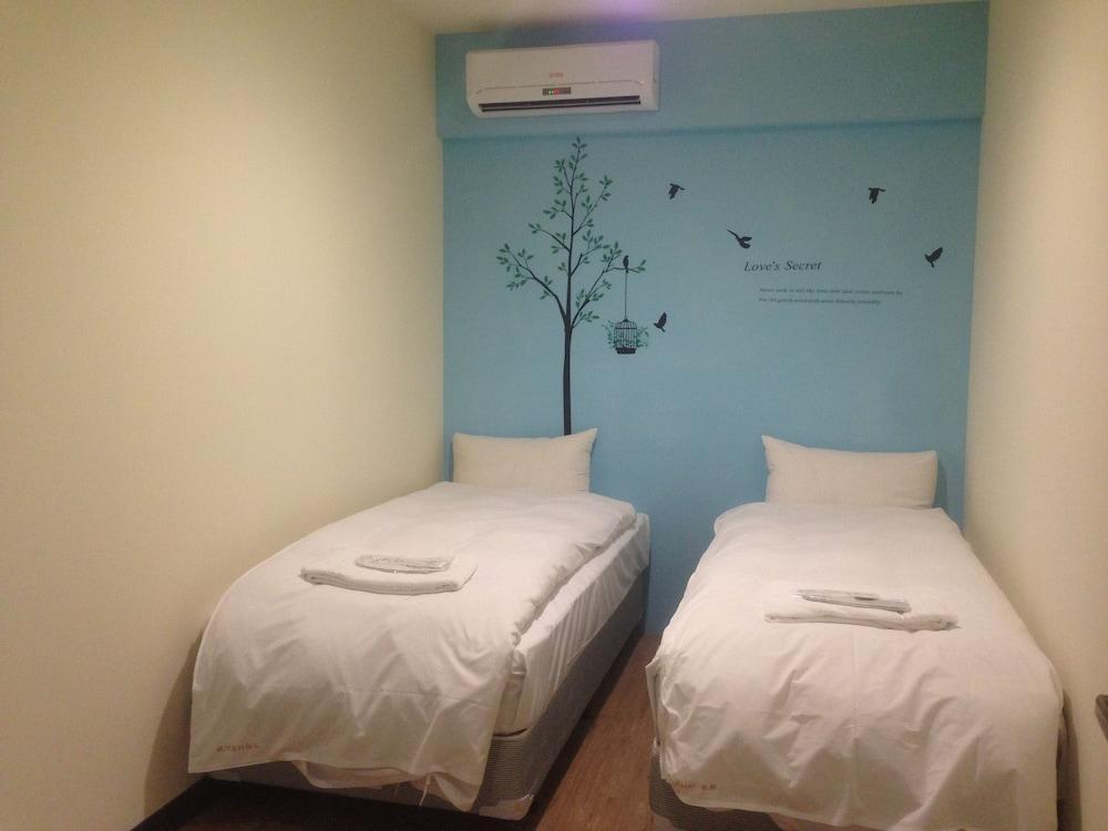 Galaxy Mini Hotel Taipei