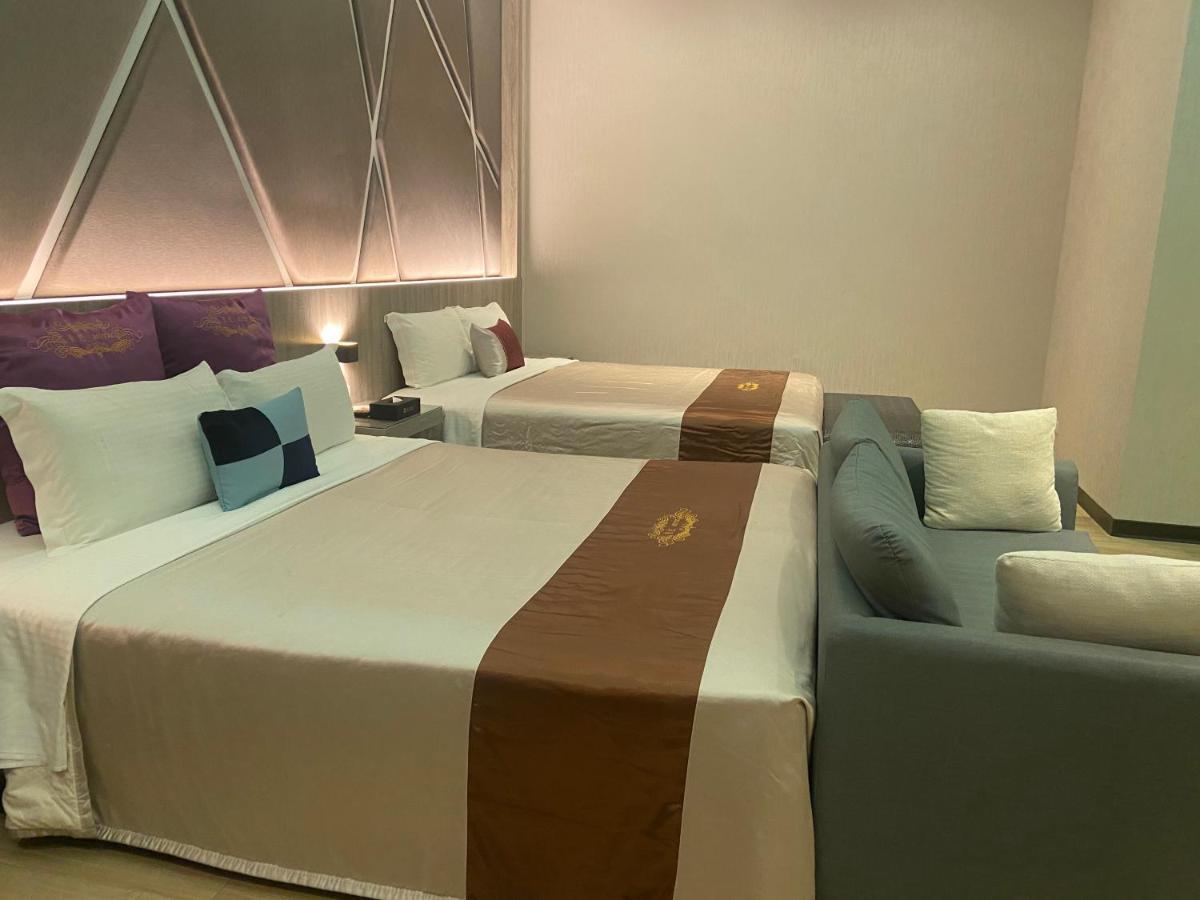 Purple Rainbow Hotel