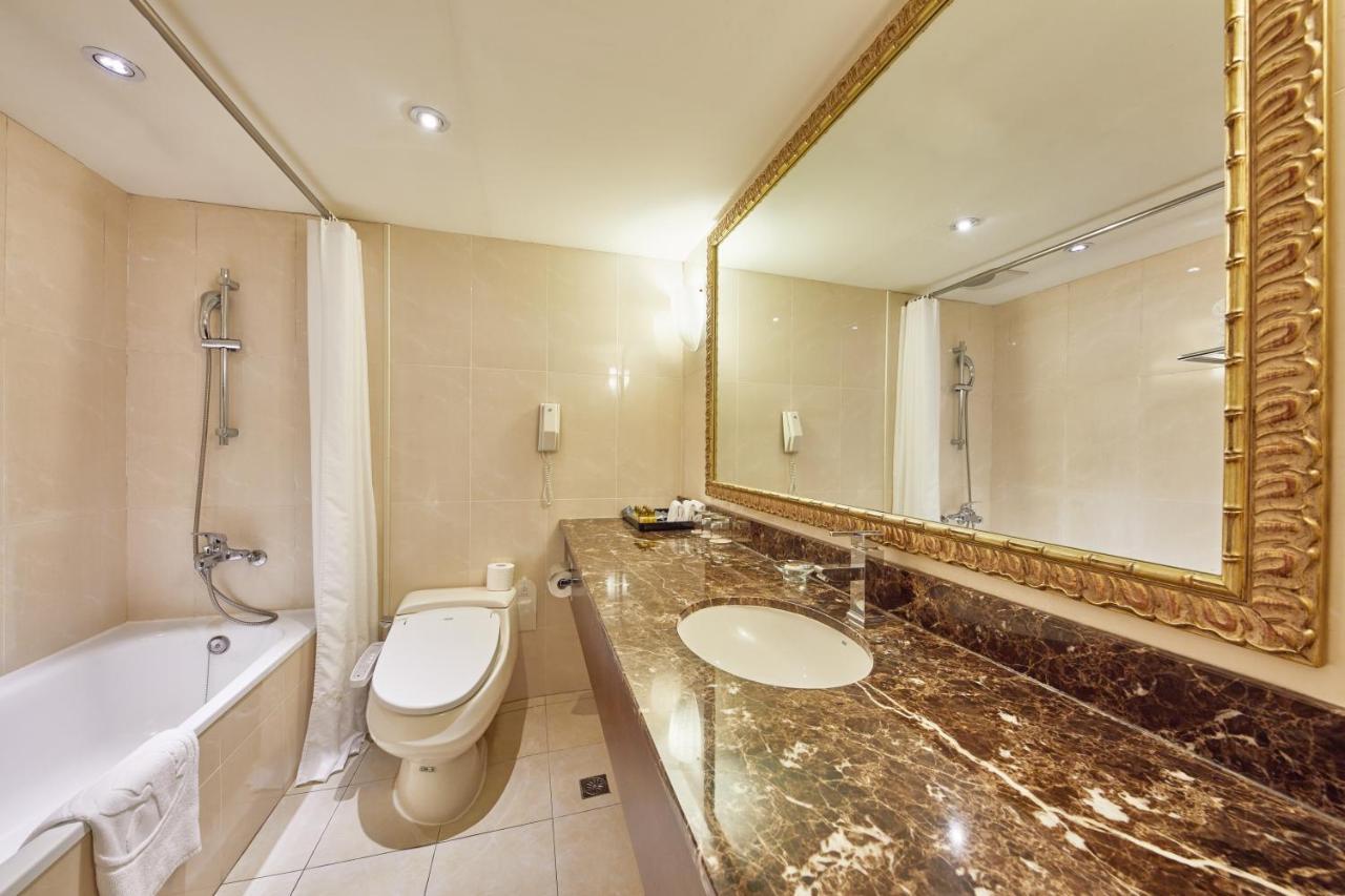 Hotel Caesar Park 4*