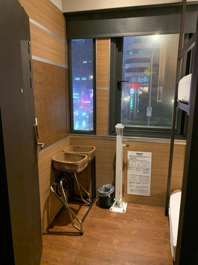 Capsule hotel Travel 2*
