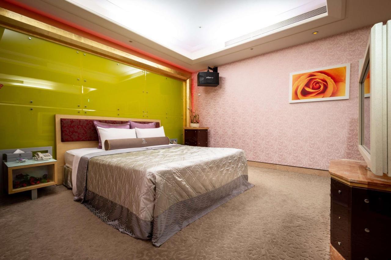 Motel In-stone
