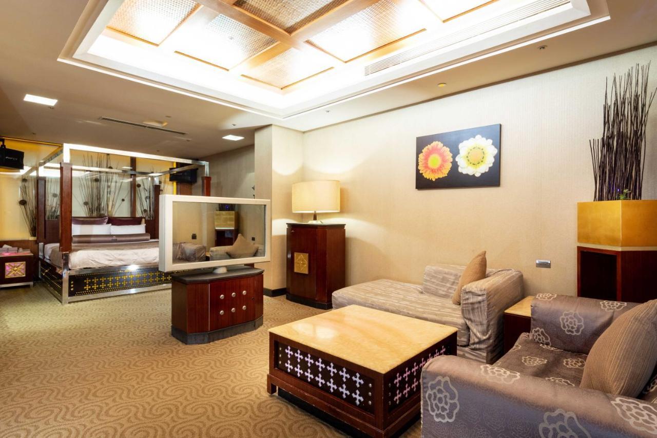 Motel In-stone Taipei